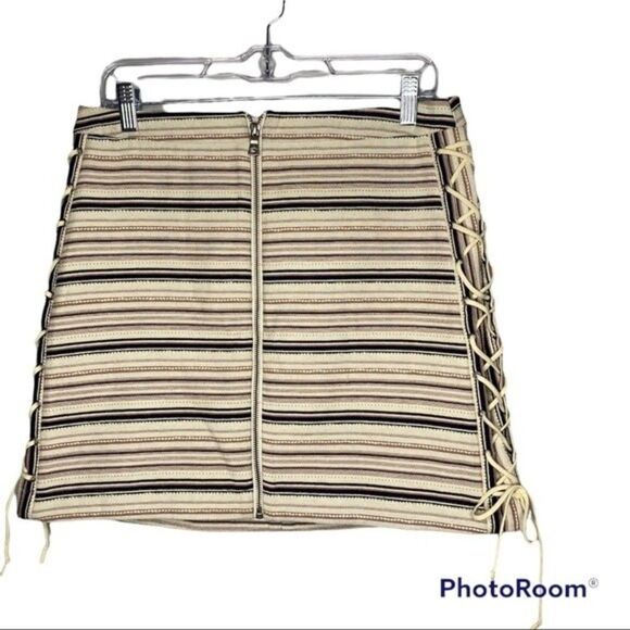 BCBGMAXAZRIA Cream Pink Brittany Lace Up Zip Front Tweed Jacquard Mini Skirt M - Picture 1 of 5